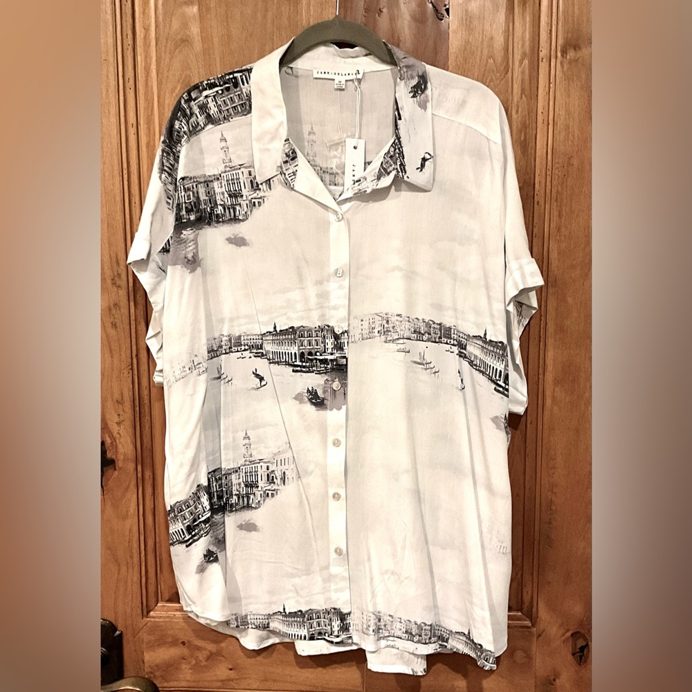 🏝️ Cute Jane & Delancey Women’s Short Sleeve Shirt 🏝️